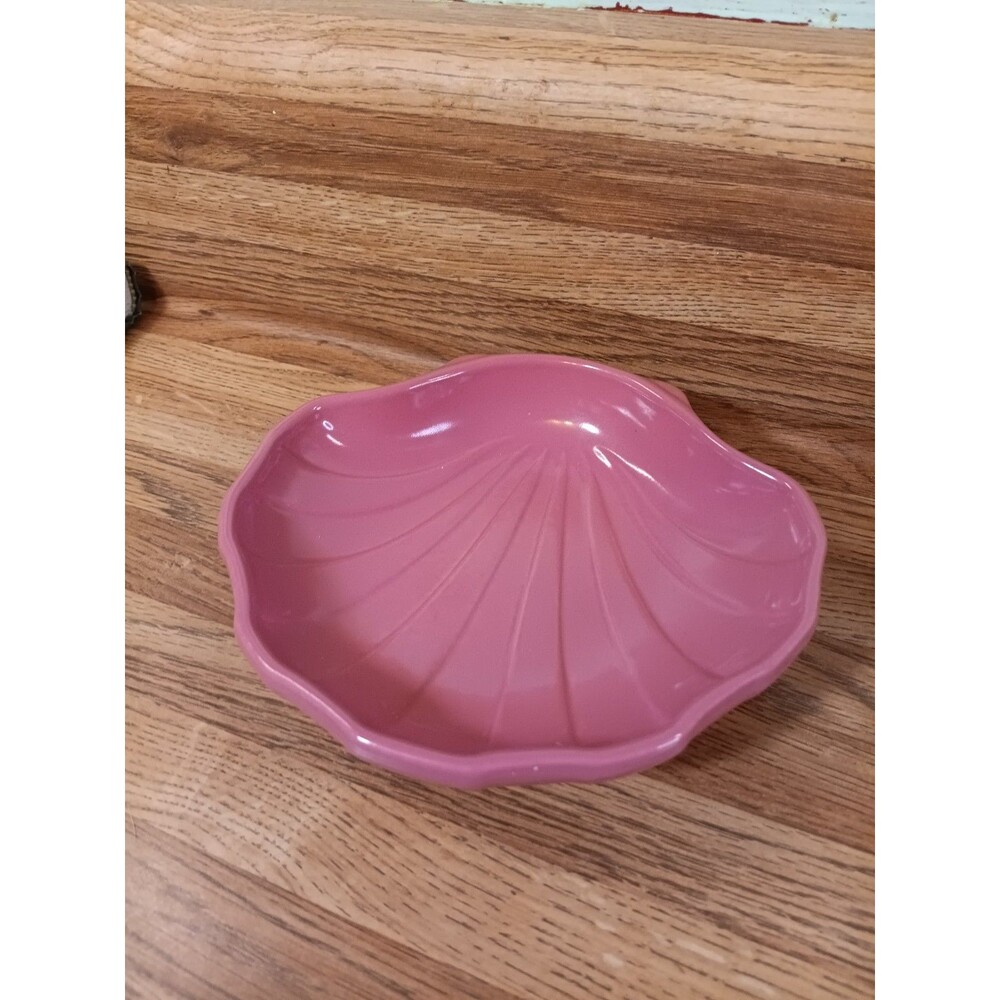 Pfaltzgraff Shell Shaped Soap/Trinket Dish Pink